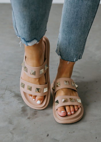 Sound The Alarm Sandal