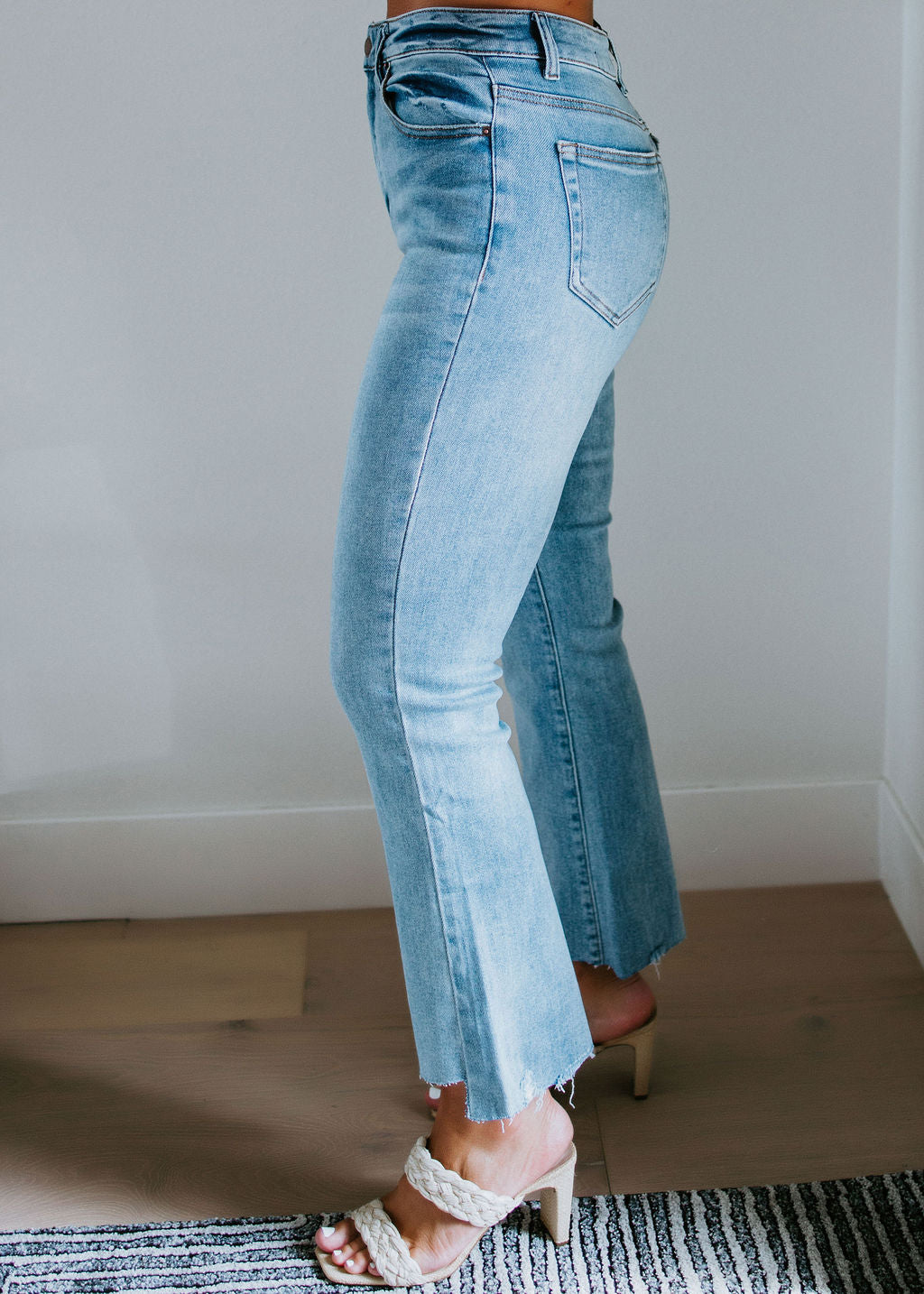 Romy Ankle Flare Jean