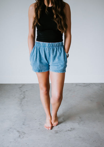 Daydream Mineral Washed Shorts – Lauriebelles