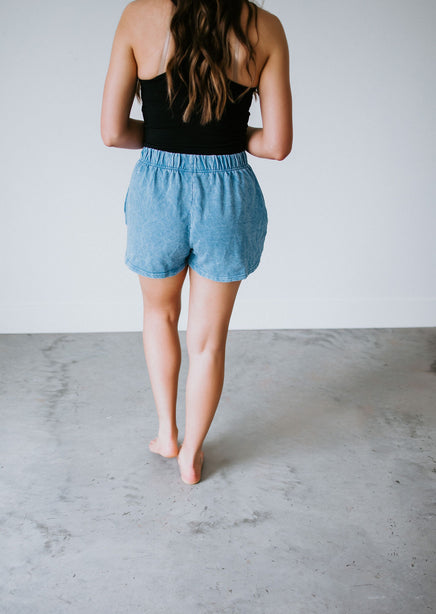 Daydream Mineral Washed Shorts