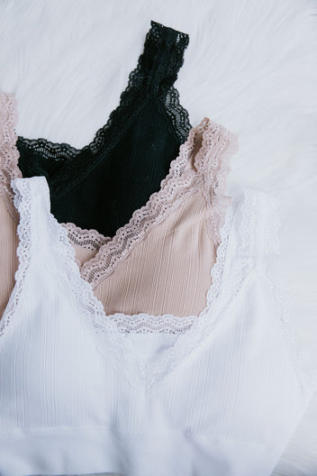 Curvy Cassie Lace Trim Bralette